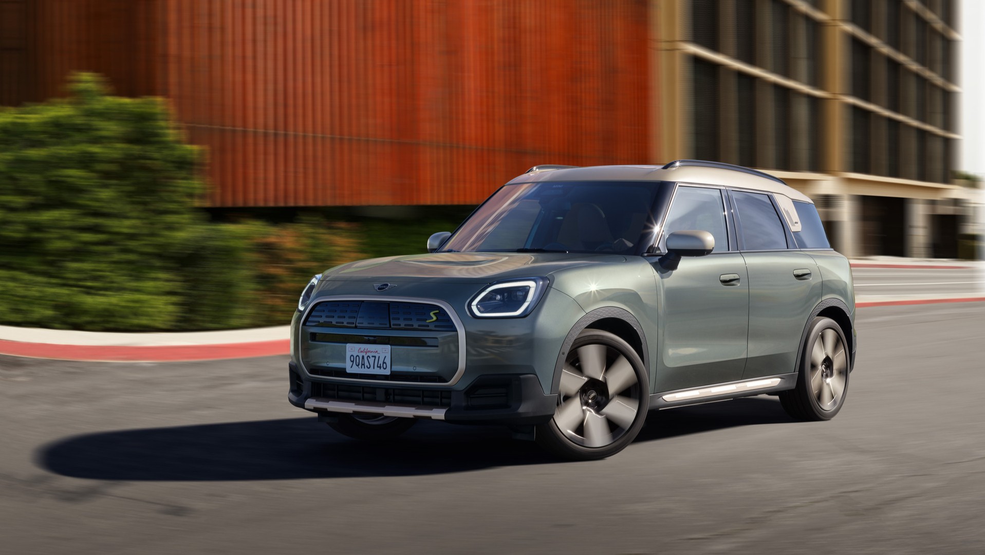 MINI Electric charging